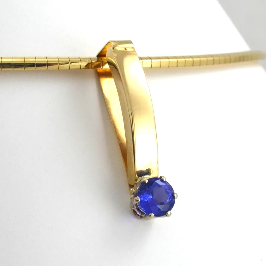 1.64 carat Tanzanite Round Faceted (Extra Fine Color) Pendant/Slide in 14K Yellow by Sharon Teaman