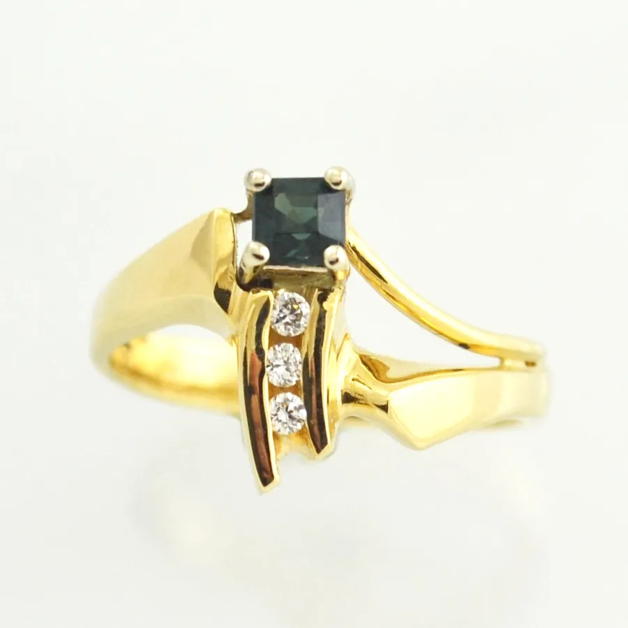 14K Alexandrite Square Ring by Sharon Teaman