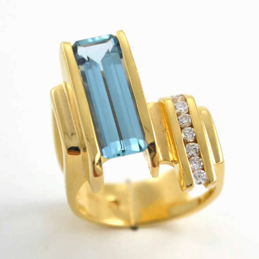 14K Aquamarine Bar Set Ring by Sharon Teaman