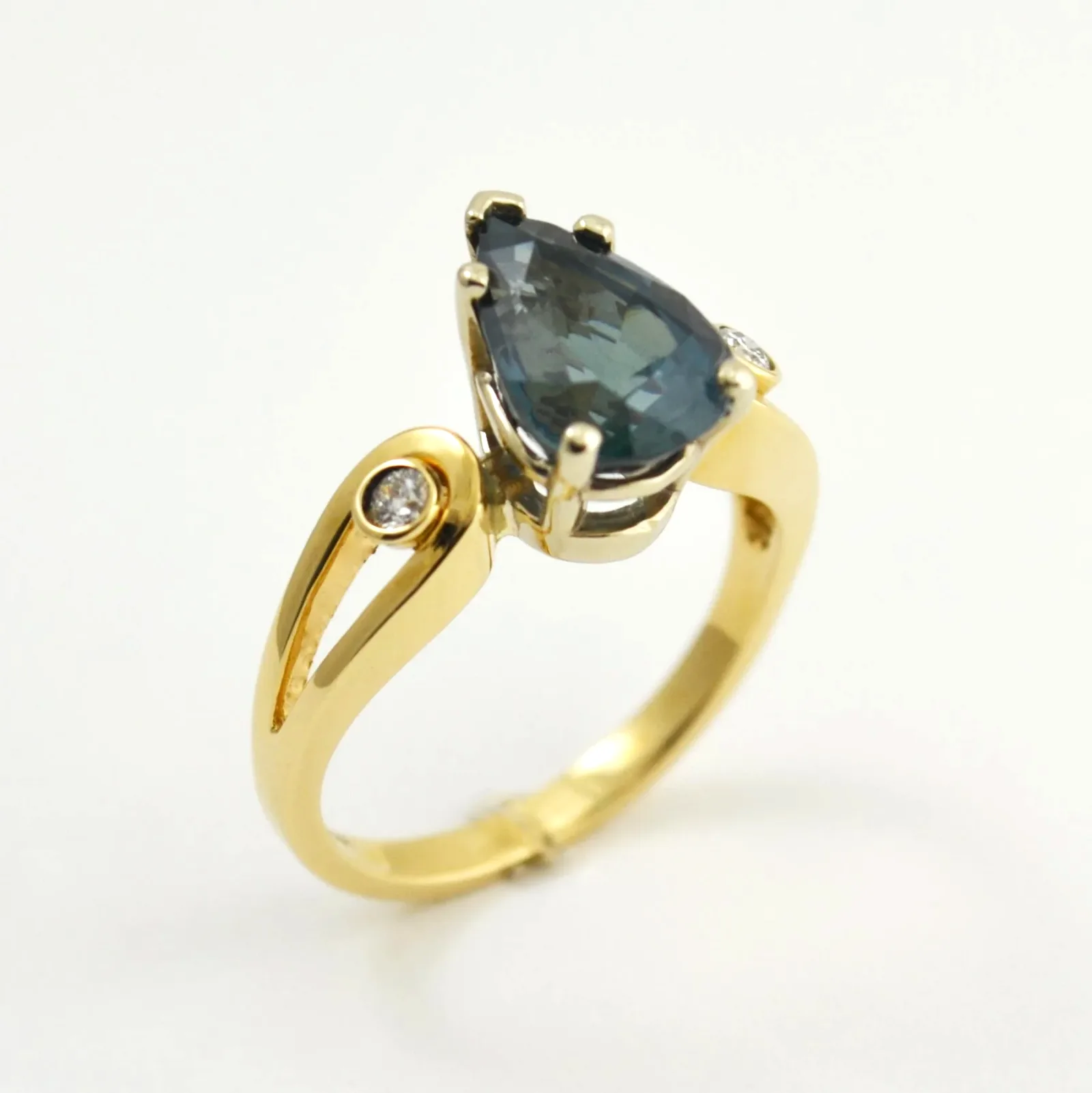 14k "Party" Sapphire 4.47 carat with Mixes of Tea & Blue in a perfect Pear Cut Ring, accented with Bezel set Diamond Accents by Sharon Teaman — view 3