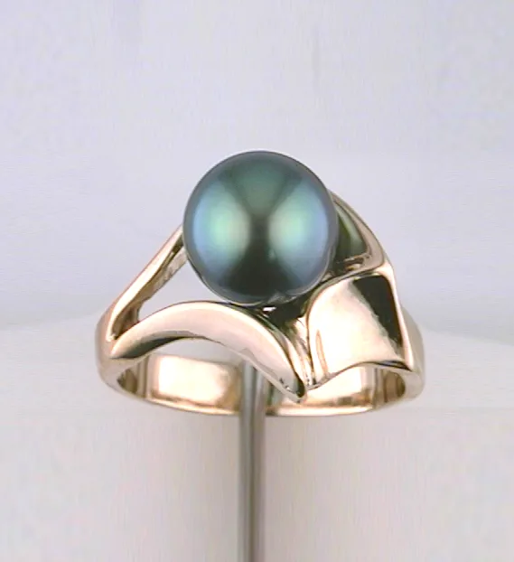 Anya Tahitian Green Pearl by Sharon Teaman — view 2