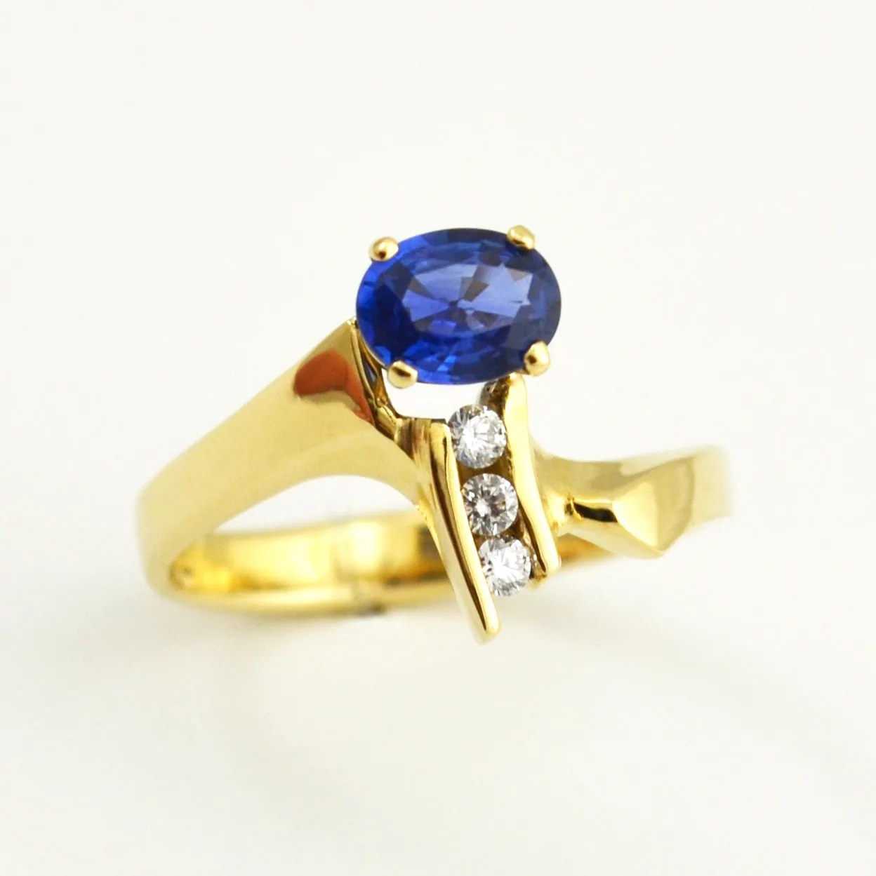 Ceylon Sapphire Ring Faceted Oval with "Perfect Ceylon Blue" Color accented with 3 channel set Diamonds (earth mined) by Sharon Teaman — view 2