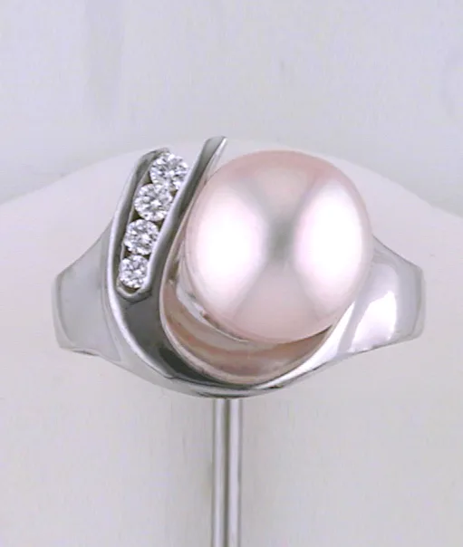 Evaline Fresh Water Pink Pearl Ring by Sharon Teaman — view 1