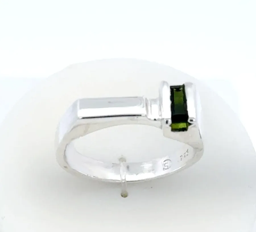 Green Tourmaline Bar Ring by Sharon Teaman