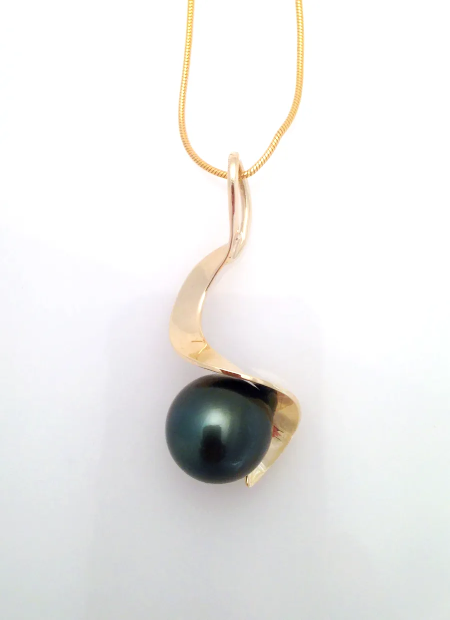 Kennedy Black Tahitian Pearl Necklace by Sharon Teaman