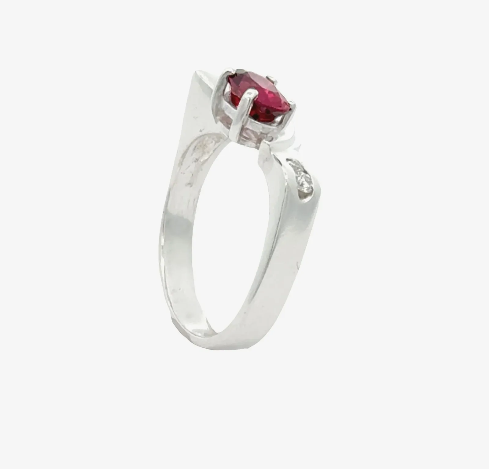 Rhodolite Garnet Horizontal Ring Faceted Oval 1.23 carat with 2 Moissanite Accents by Sharon Teaman — view 4