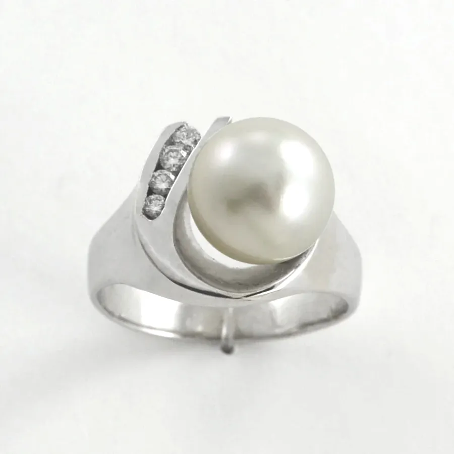 Tahitian South Sea White Pearl Ring by Sharon Teaman