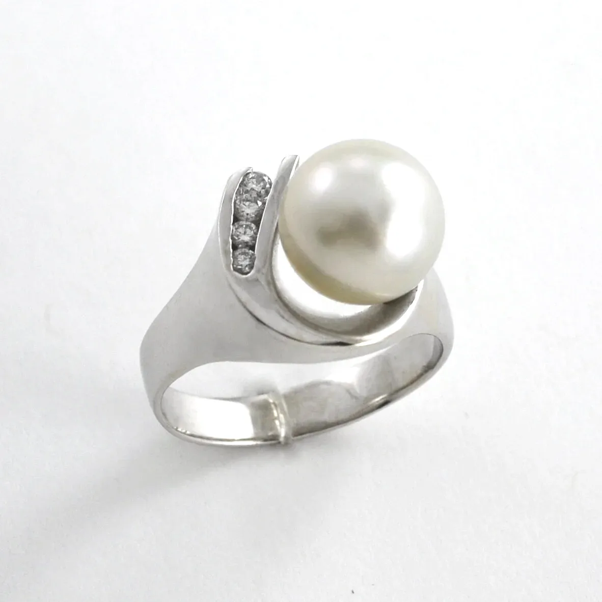 Tahitian South Sea White Pearl Ring by Sharon Teaman — view 2