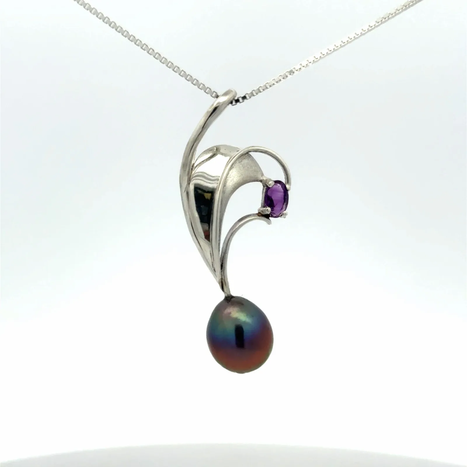 Two-Tone Freshwater Aubergine and Amethyst Pendant by Sharon Teaman — view 5