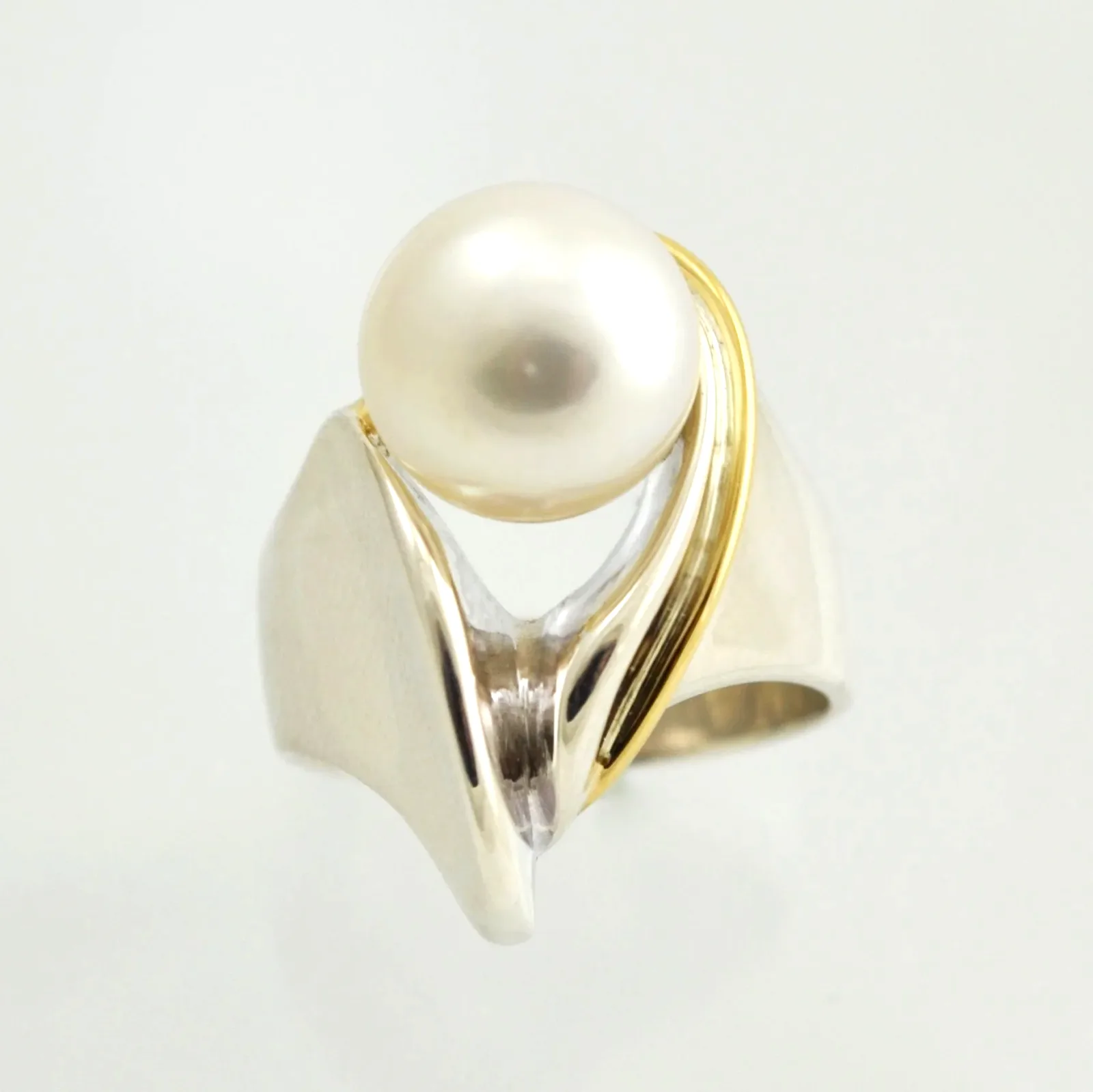 Two Tone Freshwater Pearl Ring by Sharon Teaman — view 1